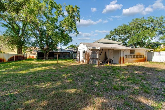 3610 W VASCONIA STREET, Tampa, FL 33629