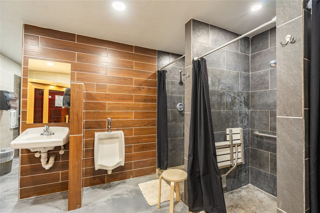 300 1st Avenue W, Kalispell, MT 59901 photo 16