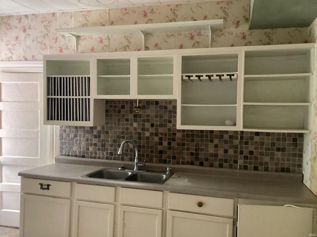 104 N Davis Street, Walton, IN 46994