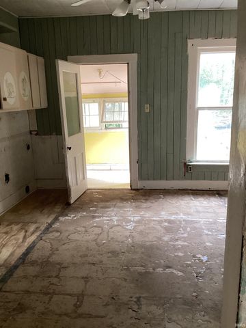 104 N Davis Street, Walton, IN 46994