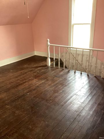 104 N Davis Street, Walton, IN 46994