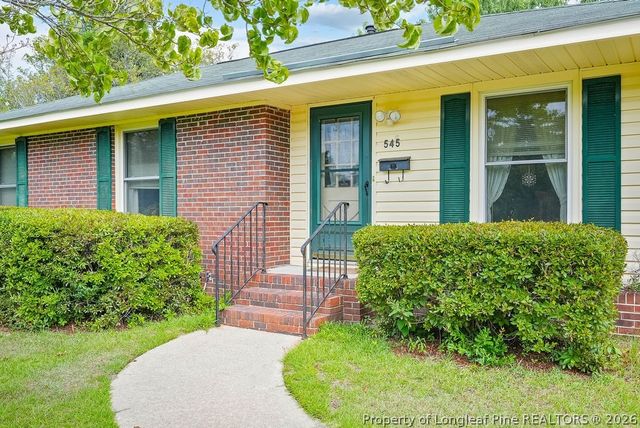 545 Waterbury Drive, Fayetteville, NC 28311