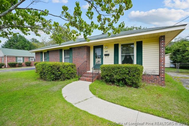 545 Waterbury Drive, Fayetteville, NC 28311