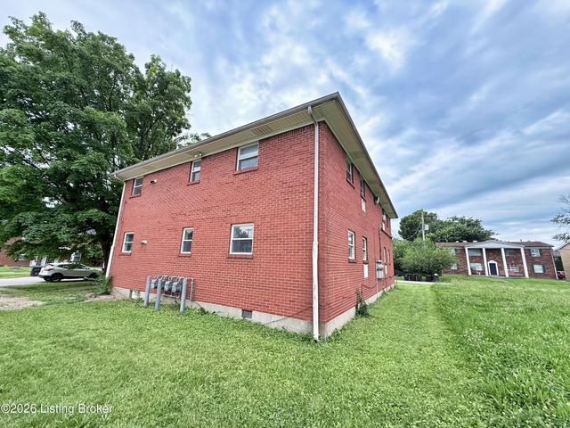 3522 Georgetown Pl, Louisville, KY 40215