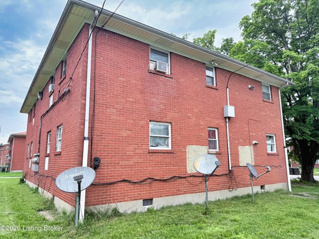 3522 Georgetown Pl, Louisville, KY 40215