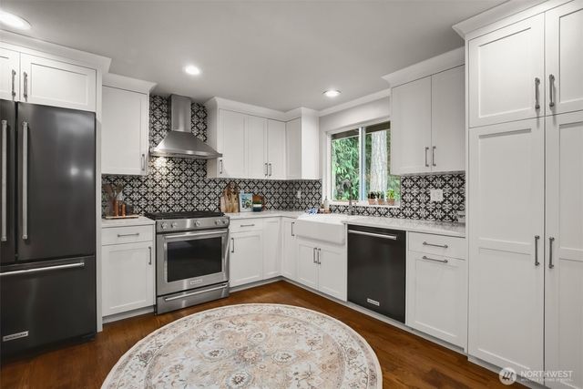 18232 NE 176th Street, Woodinville, WA 98072