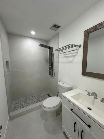 20926 SW 124th Ave Road, Miami, FL 33177