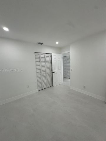 20926 SW 124th Ave Road, Miami, FL 33177