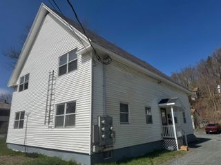 401 Maple Street, Hartford, VT 05001