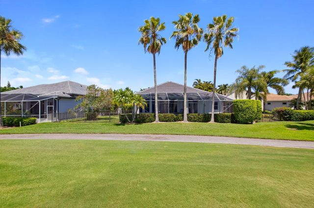 6778 Oakmont Way, West Palm Beach, FL 33412