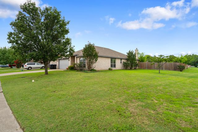 100 Lipan Street, Greenville, TX 75402