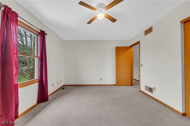 2080 Marwood Circle, Alliance, OH 44601