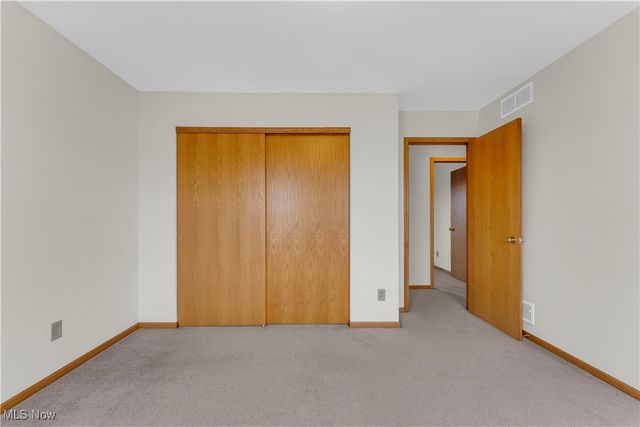 2080 Marwood Circle, Alliance, OH 44601