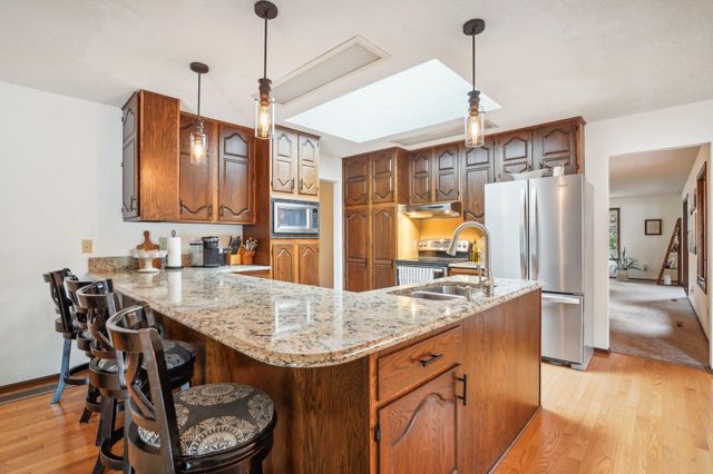 2067 Kings Road, Eagan, MN 55122