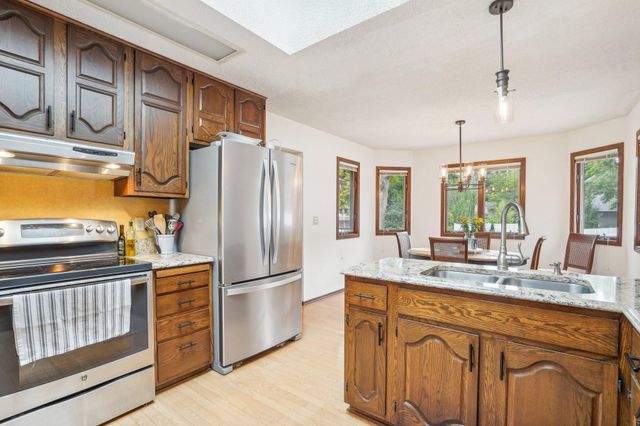 2067 Kings Road, Eagan, MN 55122