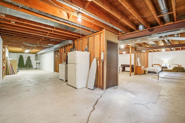 2067 Kings Road, Eagan, MN 55122