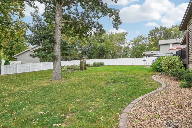 2067 Kings Road, Eagan, MN 55122