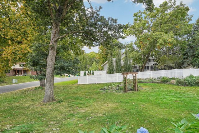 2067 Kings Road, Eagan, MN 55122