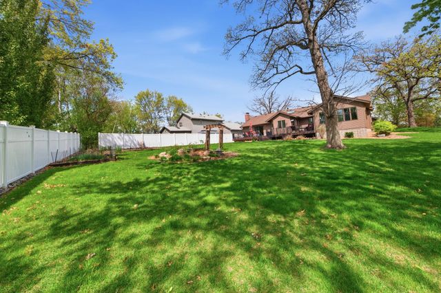 2067 Kings Road, Eagan, MN 55122