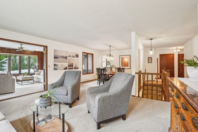 2067 Kings Road, Eagan, MN 55122