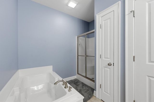 27 Camarillo Court, Pelzer, SC 29669