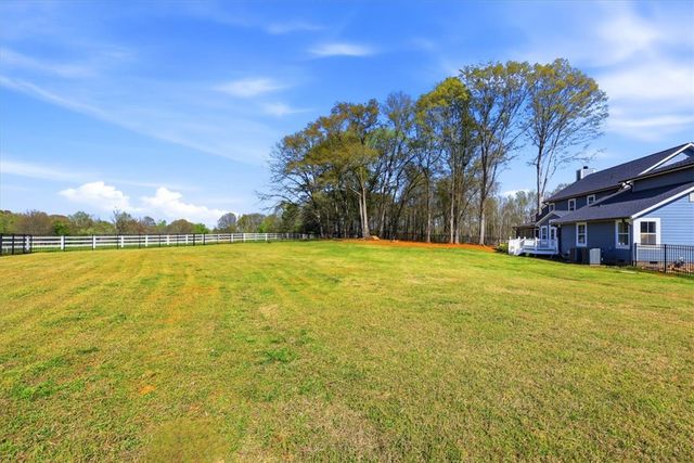 27 Camarillo Court, Pelzer, SC 29669