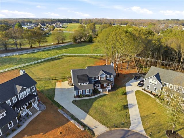 27 Camarillo Court, Pelzer, SC 29669