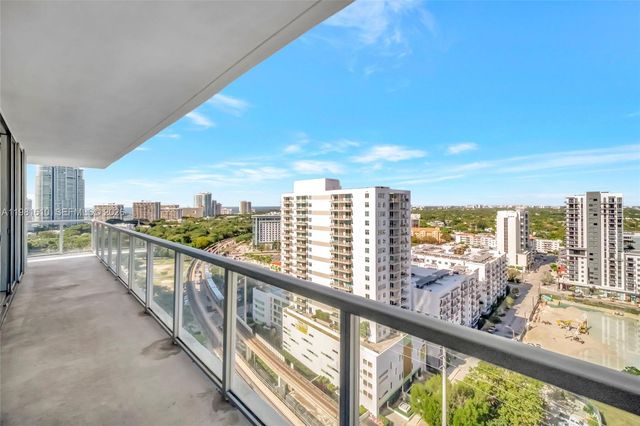 79 SW 12th St 2201-S, Miami, FL 33130