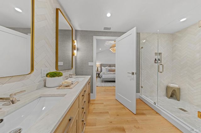 9 Fay Dr, Kentfield, CA 94904