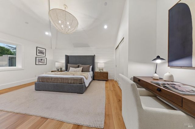 9 Fay Dr, Kentfield, CA 94904