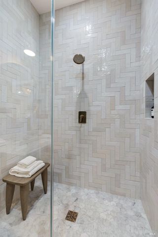 9 Fay Dr, Kentfield, CA 94904