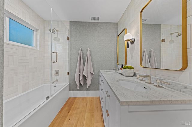 9 Fay Dr, Kentfield, CA 94904