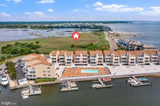 401 BAY SHORE DR #8B, Barnegat, NJ 08005
