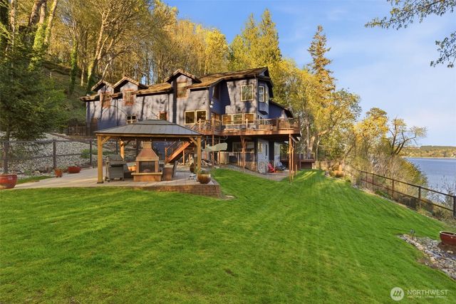 9208 128th Street Ct NW, Gig Harbor, WA 98329