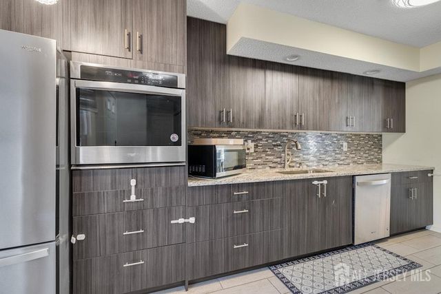 130 Magee Court, East Brunswick, NJ 08816