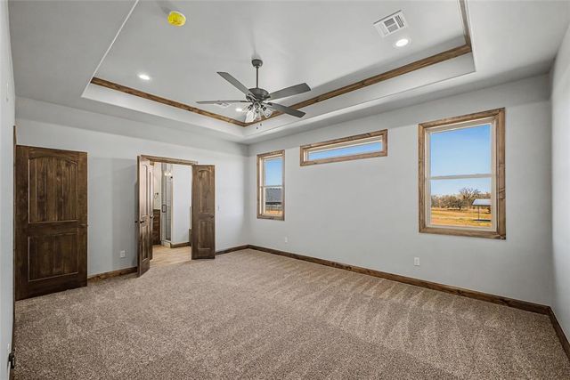 1185 Wolf Creek Drive, Blanchard, OK 73010