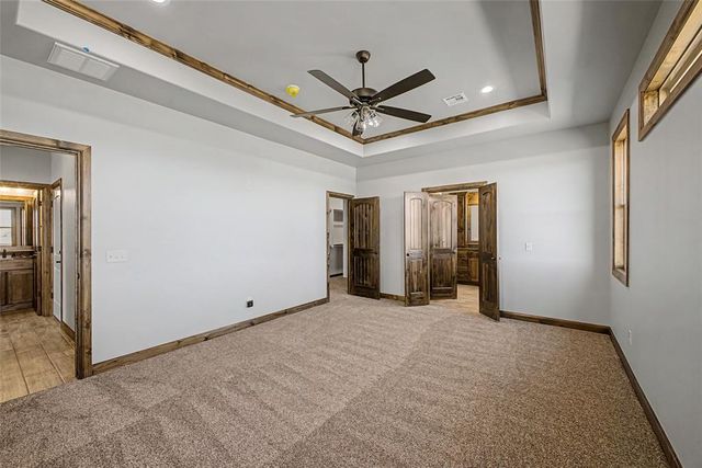 1185 Wolf Creek Drive, Blanchard, OK 73010