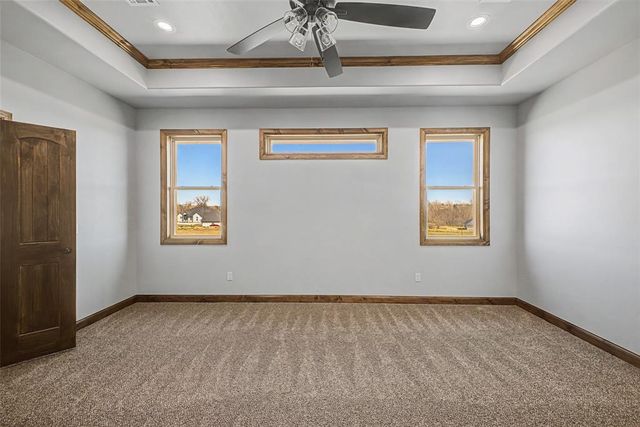 1185 Wolf Creek Drive, Blanchard, OK 73010