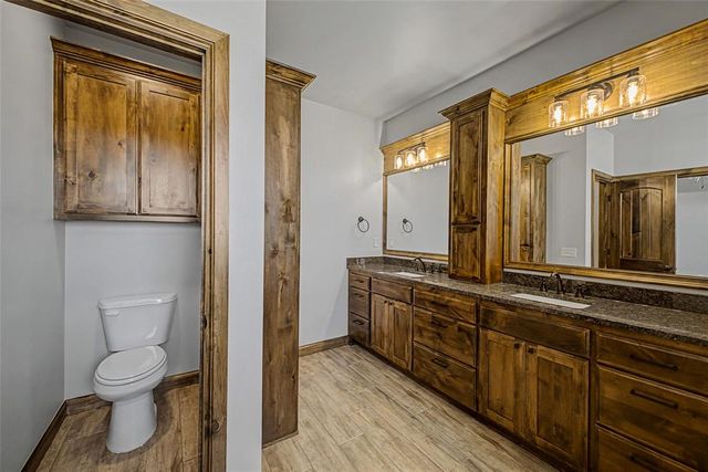 1185 Wolf Creek Drive, Blanchard, OK 73010