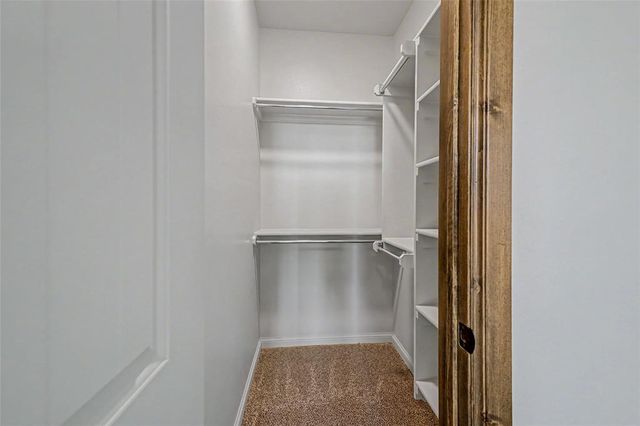 1185 Wolf Creek Drive, Blanchard, OK 73010