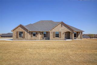 1185 Wolf Creek Drive, Blanchard, OK 73010