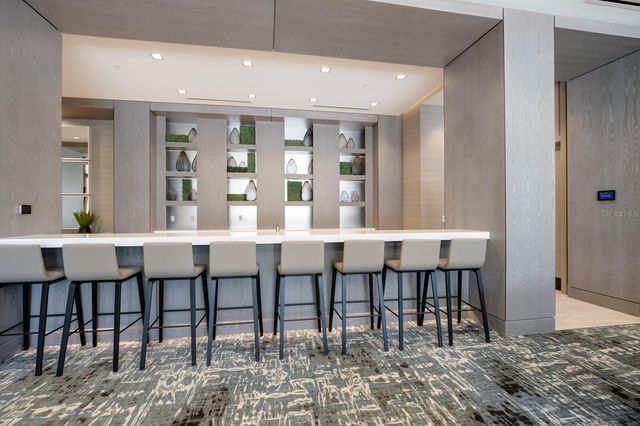 111 S PINEAPPLE AVENUE 1021, Sarasota, FL 34236