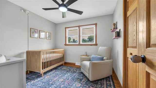 2339 Meadow Lane NE, Cedar Rapids, IA 52402