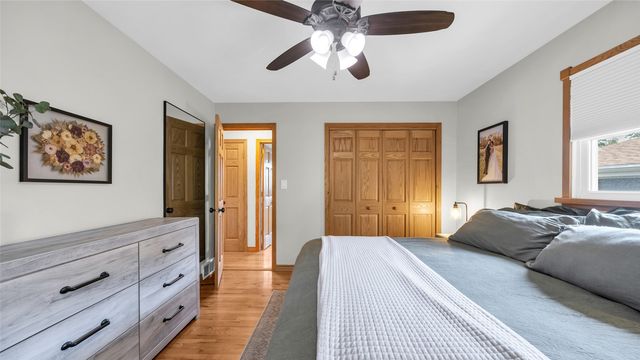 2339 Meadow Lane NE, Cedar Rapids, IA 52402