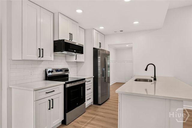 208 Dobson Road, Savannah, GA 31410