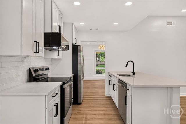 208 Dobson Road, Savannah, GA 31410