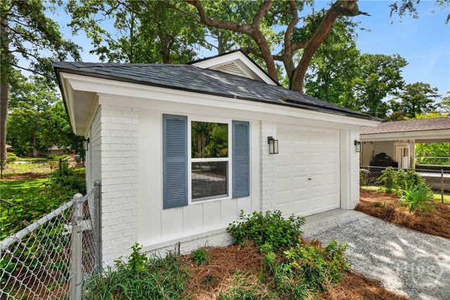 208 Dobson Road, Savannah, GA 31410