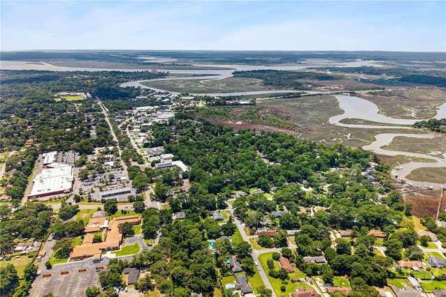 208 Dobson Road, Savannah, GA 31410