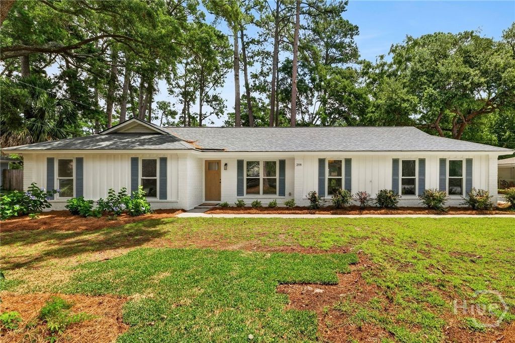 208 Dobson Road, Savannah, GA 31410