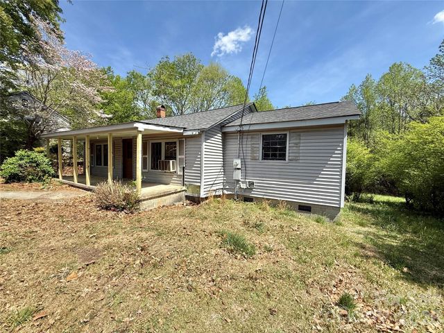 87 Flat Rock Street, Wadesboro, NC 28170
